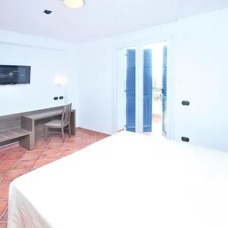 Holiday Ai Pozzi Village Resort, * Loano