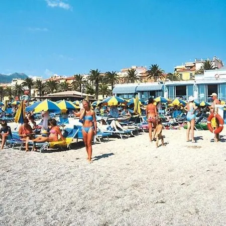 Holiday Ai Pozzi Village Resort, * Loano