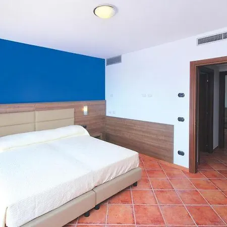 Holiday Ai Pozzi Village Resort, * Loano